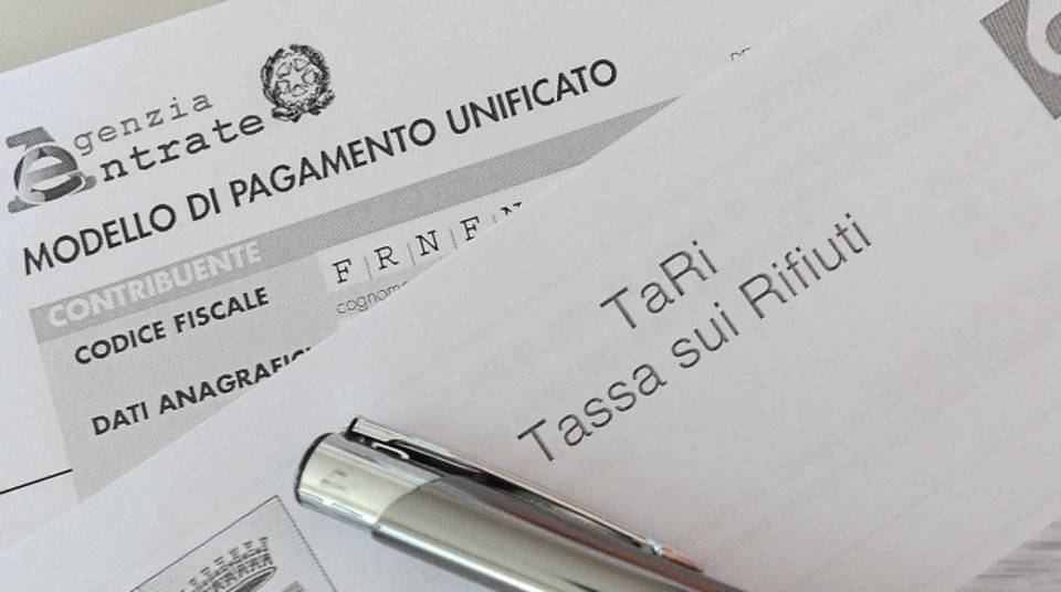 Aumento Tari a Matera e Potenza, ma servizi non sempre efficienti - Basilicata
