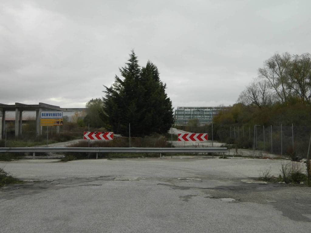 Basilicata: ancora nessuna bonifica dei siti industriali. Una nuova terra dei fuochi? - Basilicata