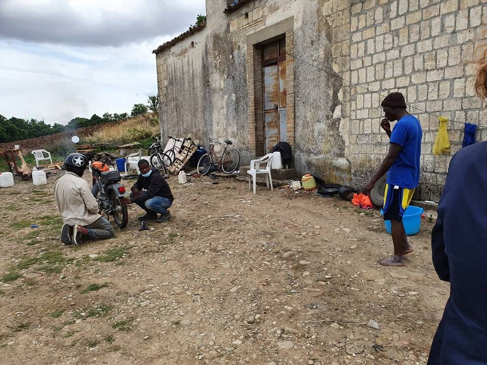 Immagine del post 6792 - Basilicata Quanta ipocrisia sull’accoglienza dei migranti in Basilicata - Basilicata