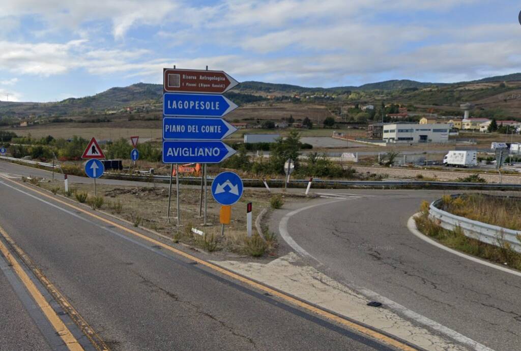 Svincolo stradale di Lagopesole: “automobilisti a rischio” - Basilicata