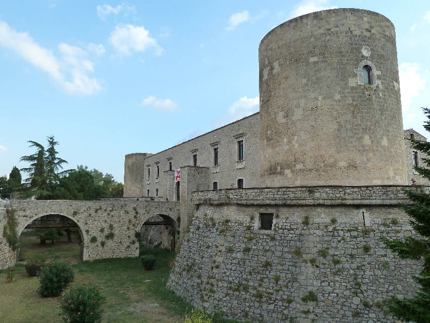 Immagine del post 22945 - Basilicata Teatri di Pietra: a Venosa teatro, danza e musica - Basilicata