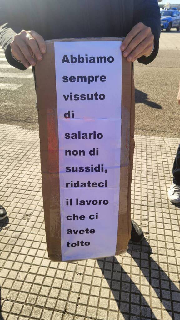 Immagine del post 25721 - Basilicata Indotto Stellantis Melfi, i numeri di una debacle “voluta” dall’alto - Basilicata