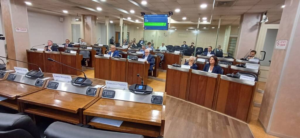 Immagine del post 17152 - Basilicata Vitalizi, “i correttivi non bastano, uniamoci per sbloccare referendum” - Basilicata