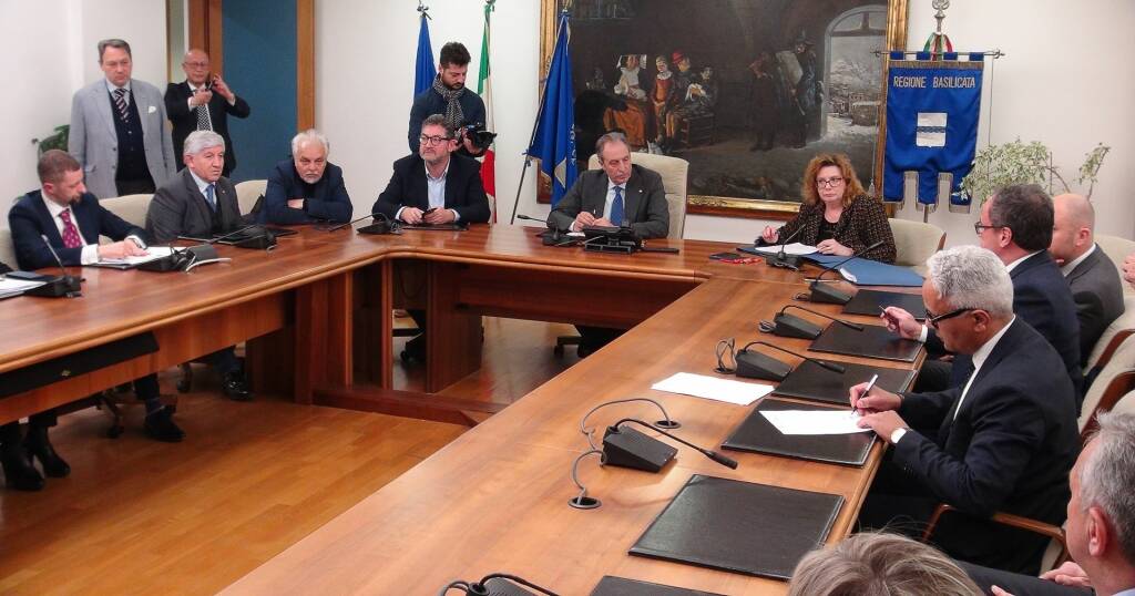 Centro Droni, Total propone alternative - Basilicata