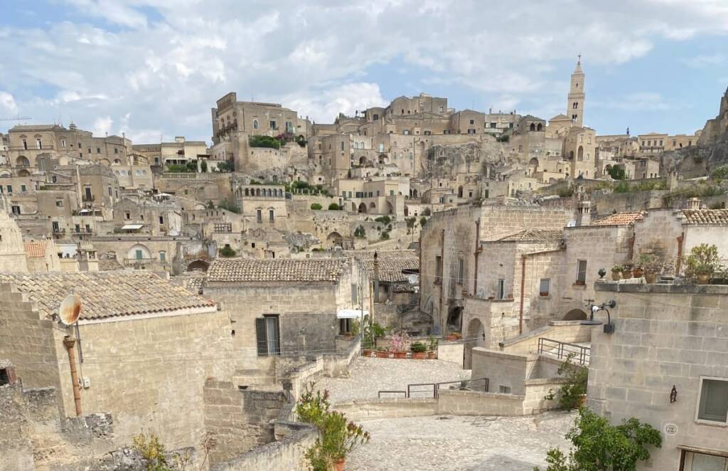 Un docu film sul “trauma collettivo” dello sgombero dai Sassi - Basilicata