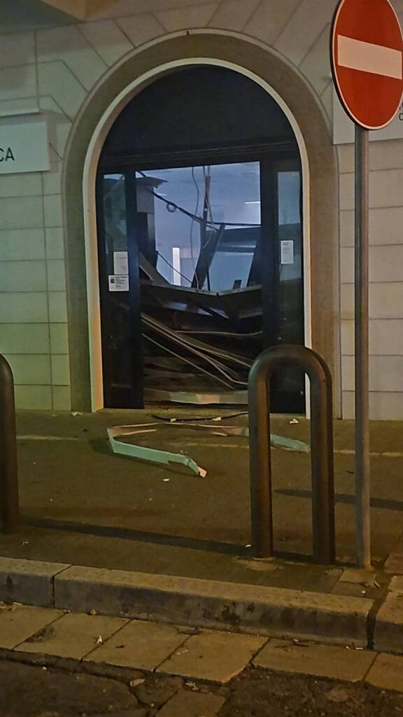 Immagine del post 19259 - Basilicata Lavello, ancora un assalto alla Popolare di Bari - Basilicata