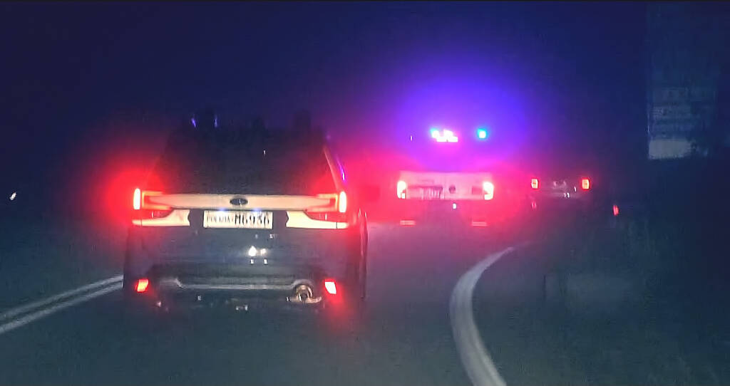 Immagine del post 8322 - Basilicata Matera: scappa all’alt della Polizia e sperona due Volanti, tre agenti feriti - Basilicata