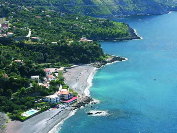 Immagine del post 10639 - Basilicata Porto di Maratea, Europa Verde–AVS: “È un bene della comunità, non un affare privato” - Basilicata