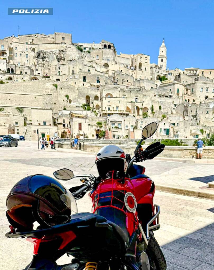 Stalking e maltrattamenti, 19enne arrestato a Matera - Basilicata