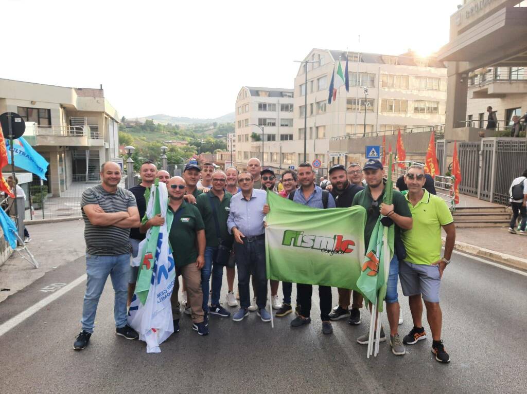 Vertenza Its Melfi, sindacati chiedono di revocare i licenziamenti - Basilicata