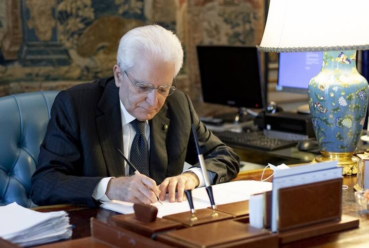 Immagine del post 17151 - Basilicata Lettera aperta al Presidente della Repubblica: ci garantisca sul rispetto della Costituzione - Basilicata