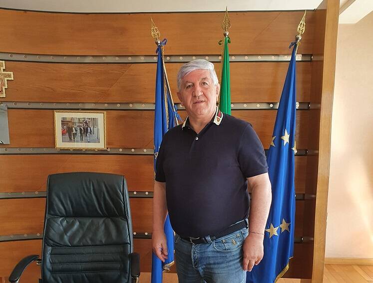 Smart Paper: il ruggito dell’assessore Cupparo - Basilicata