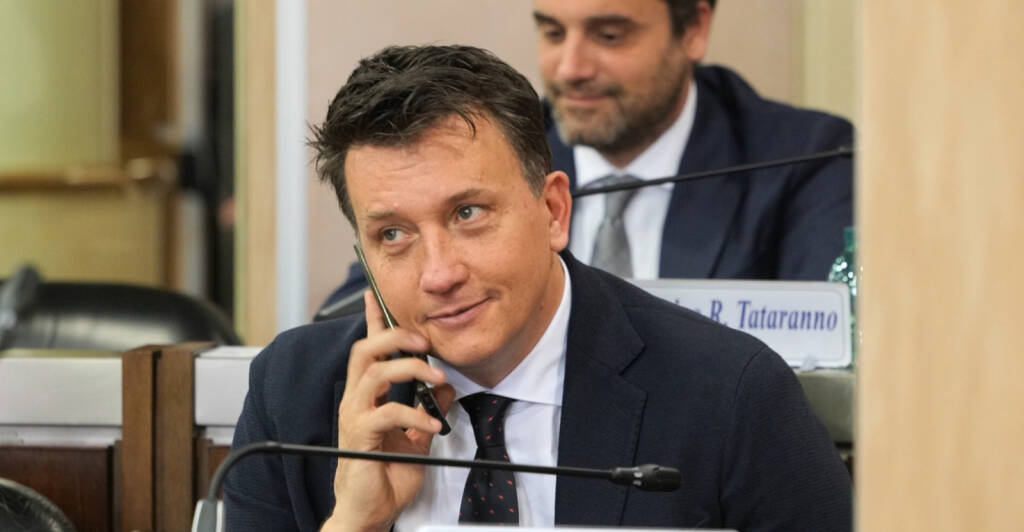 Rifiuti, sosta selvaggia e inciviltà: Monticchio va protetta. L’interrogazione di Galella (FdI) - Basilicata