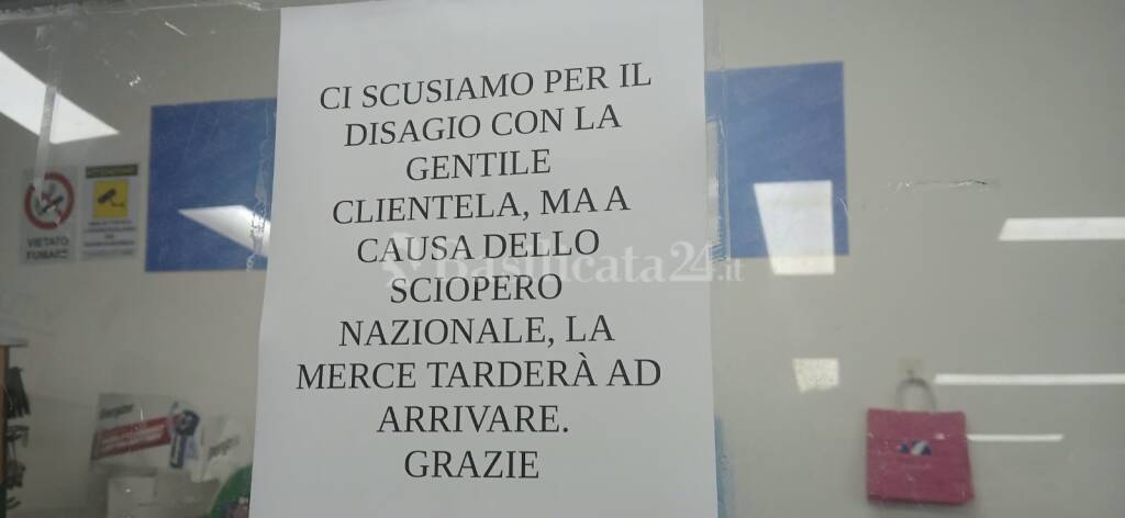 Immagine del post 26094 - Basilicata Non solo carburanti, niente merci sugli scaffali - Basilicata