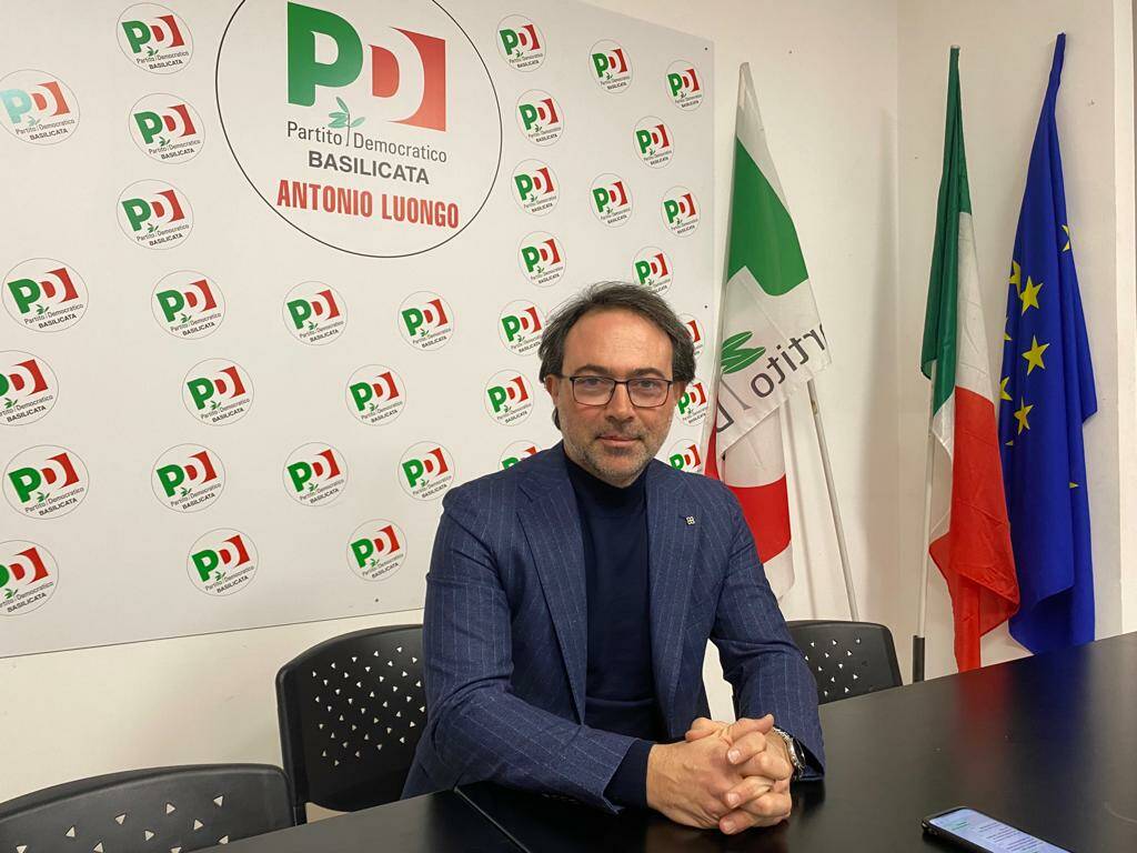 Immagine del post 2145 - Basilicata Pd Basilicata: Elettori e militanti come “asini” in mezzo ai suoni - Basilicata