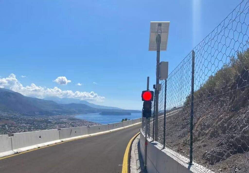 Maratea, “5 milioni di euro per una strada provvisoria durata 24 giorni” - Basilicata