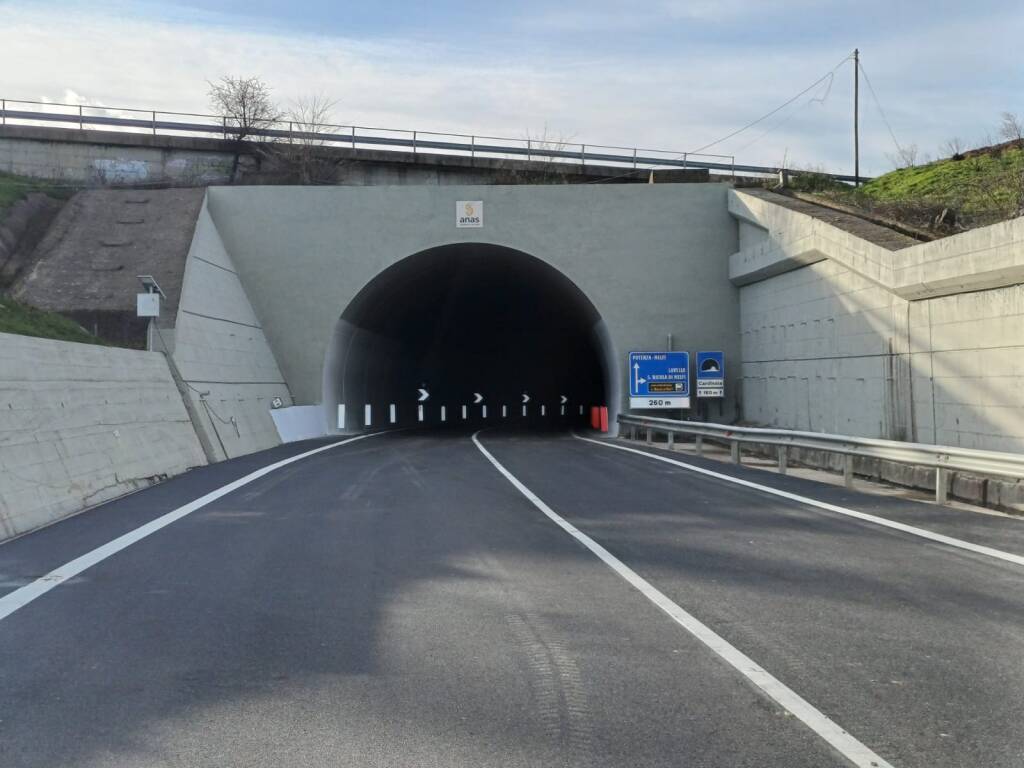 Immagine del post 17397 - Basilicata Melfi, galleria Cardinale riaperta al traffico - Basilicata