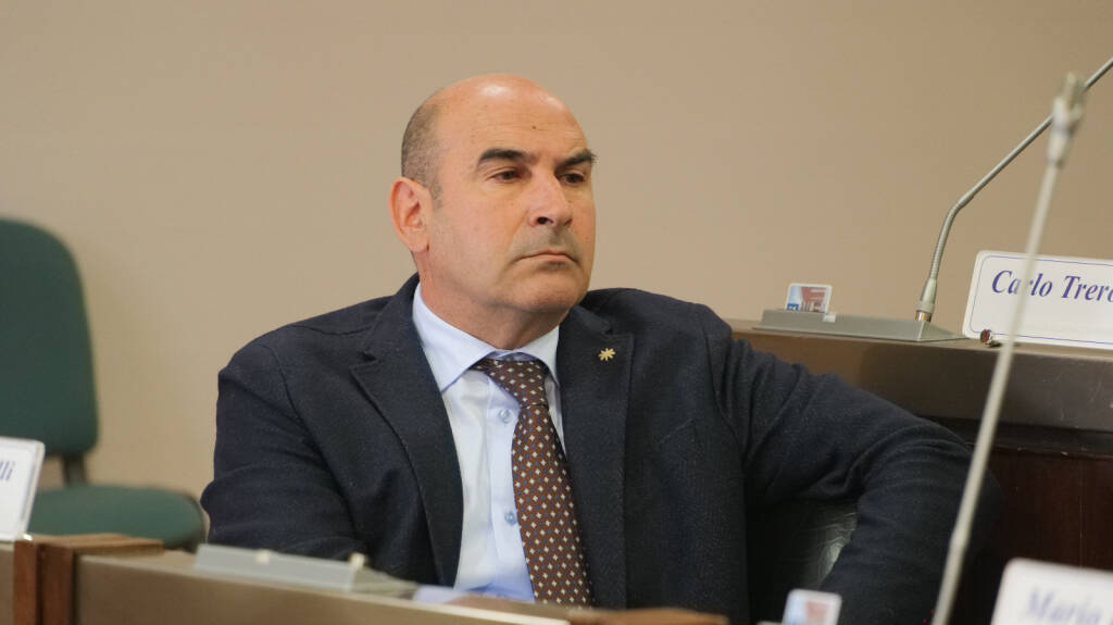 Immagine del post 23009 - Basilicata Autonomia differenziata, “Giunta Bardi complice della secessione a rate che svuoterà gli ospedali lucani” - Basilicata