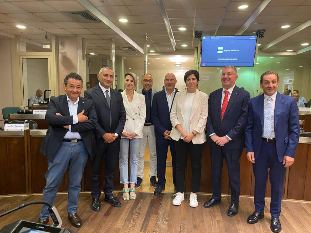 Immagine del post 14066 - Basilicata Smart Paper, consiglieri regionali di minoranza: “Bardi chiarisca” - Basilicata