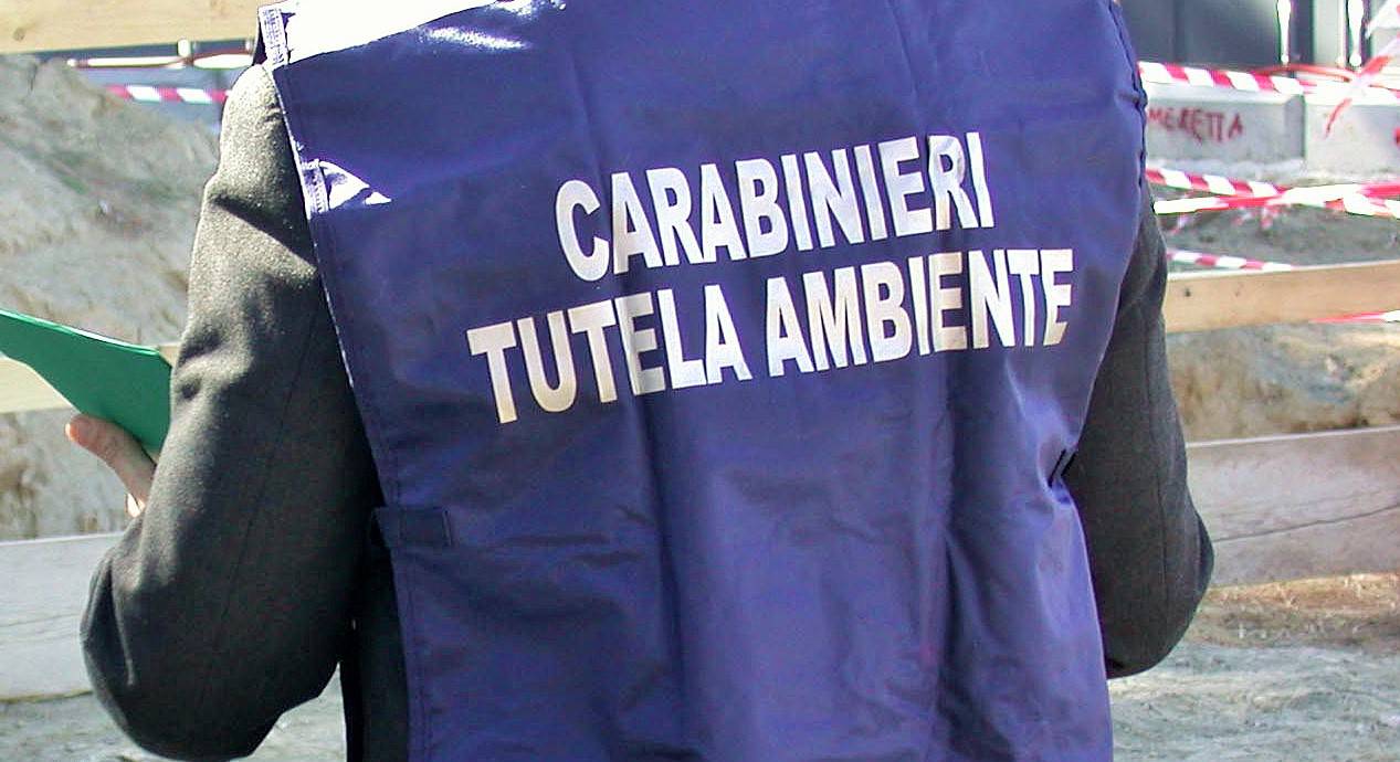 Gestione non autorizzata di rifiuti, sequestrata azienda nel Materano - Basilicata