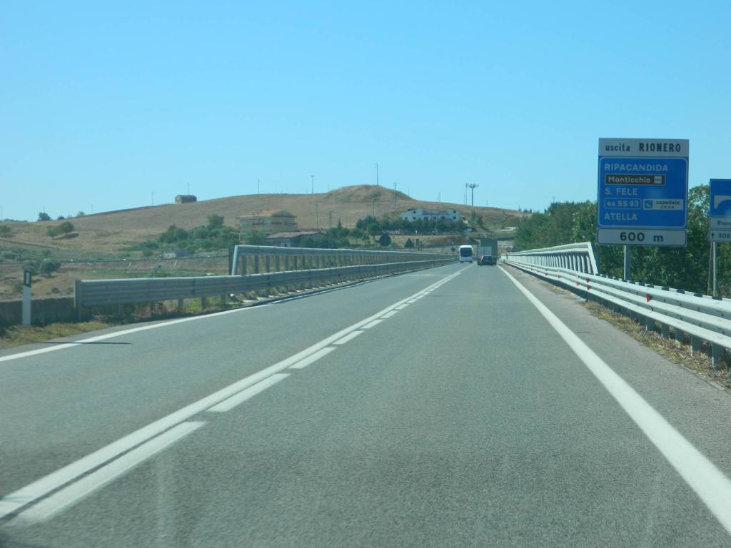 Immagine del post 2440 - Basilicata Strada Potenza-Melfi, consegnati i lavori della Galleria “Cardinale” - Basilicata