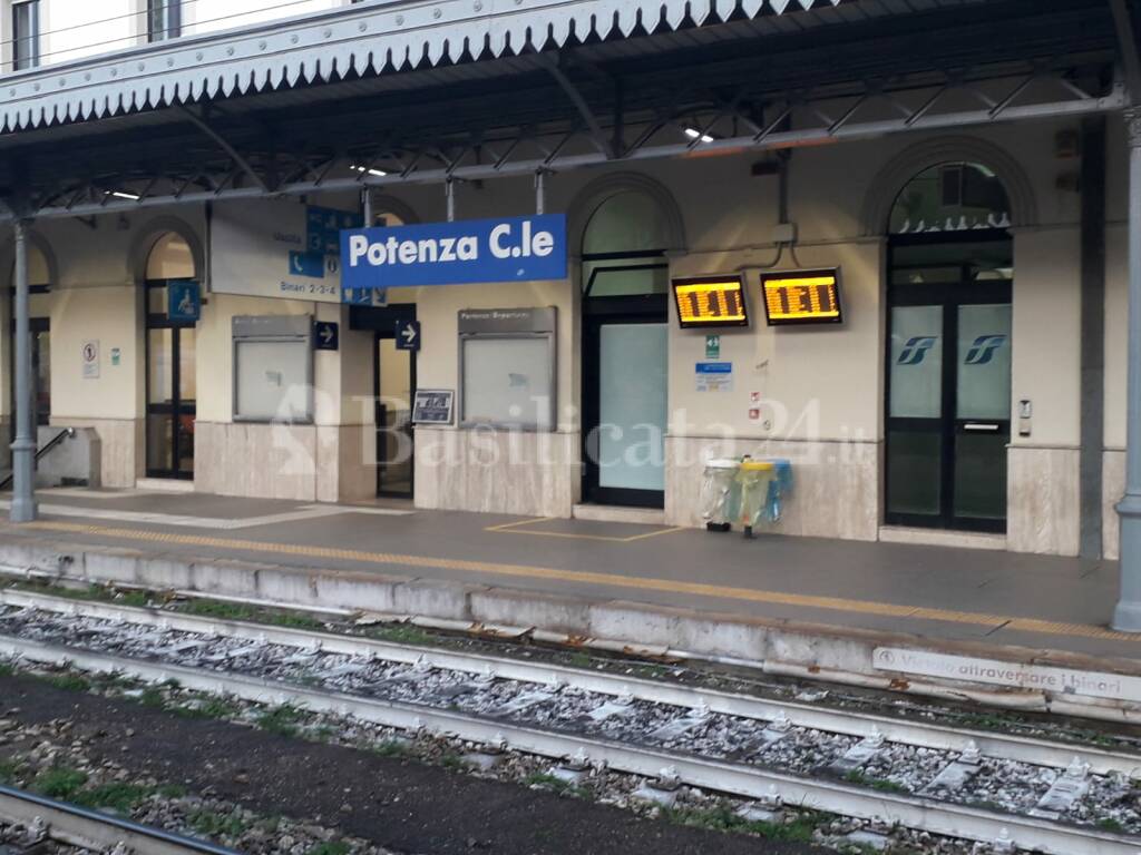 Immagine del post 9302 - Basilicata Trasporti in Basilicata: “la Regione ignora i pendolari” - Basilicata