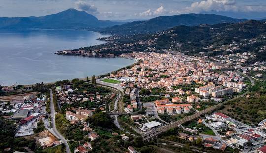 Immagine del post 9865 - Basilicata Sapri: stand, libri e spettacoli per “Terre del Bussento Experience” - Basilicata