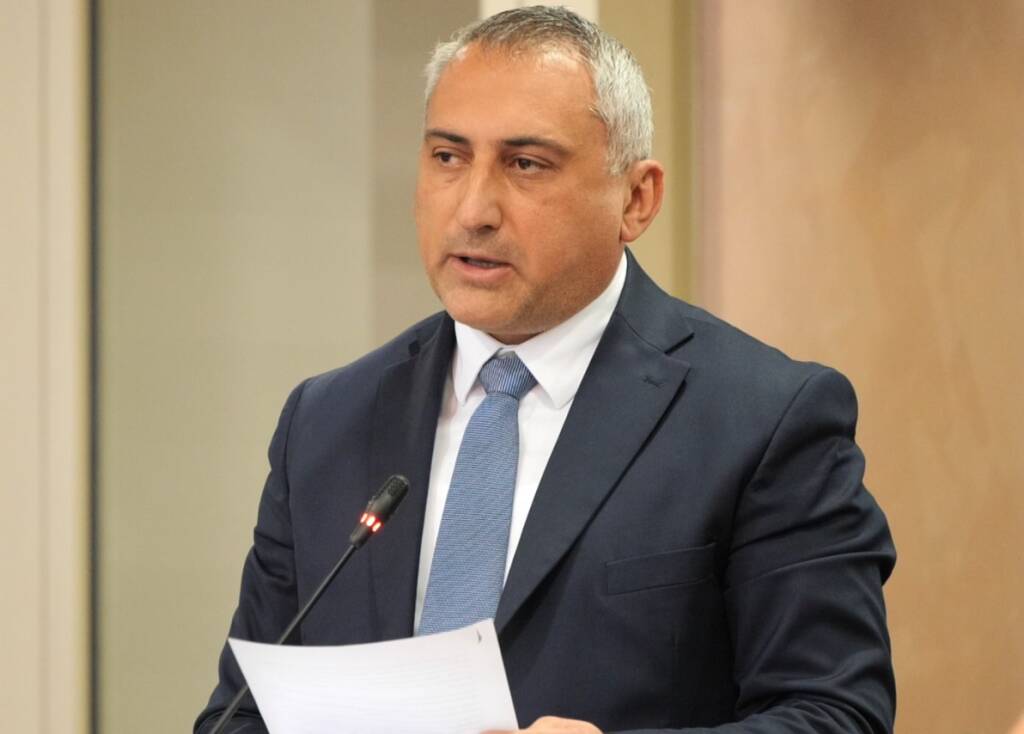 Immagine del post 23074 - Basilicata Autonomia differenziata, Bardi e Latronico difendono l’indifendibile - Basilicata