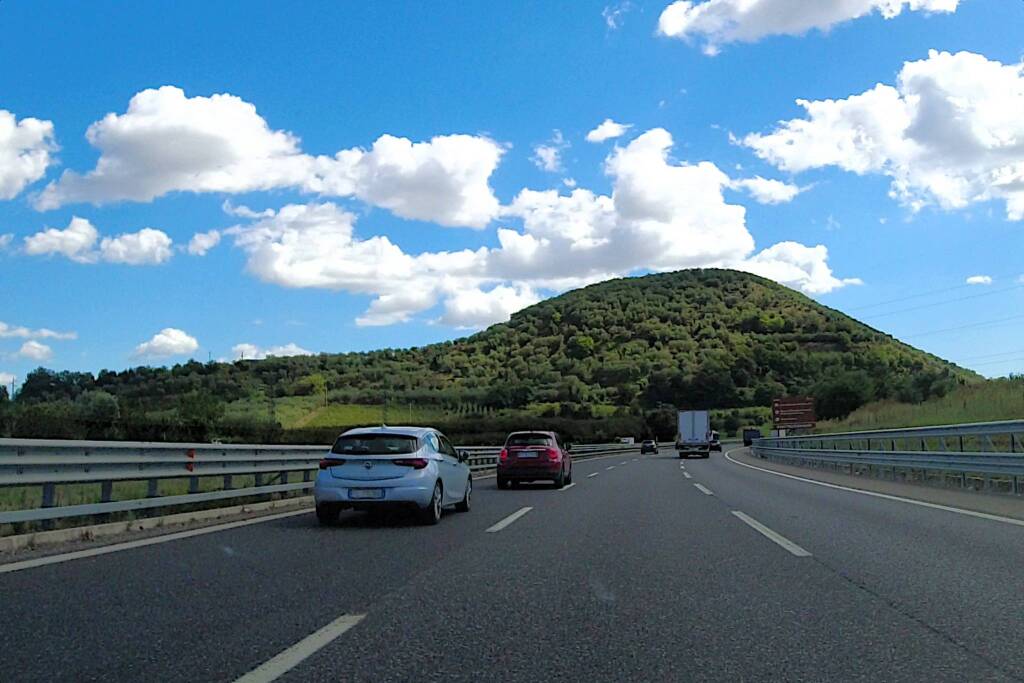 Immagine del post 10923 - Basilicata Vacanze finite, controesodo con bollino rosso su strade e autostrade - Basilicata