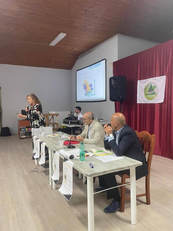 Immagine del post 11869 - Basilicata Presentato il secondo volume di “Proverbi e detti balvanesi” di Francesco Di Carlo - Basilicata