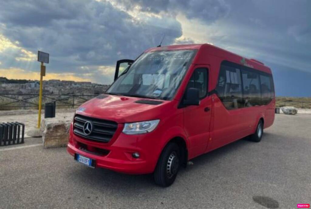 Navette Matera-Bari Palese: superflui alcuni collegamenti - Basilicata