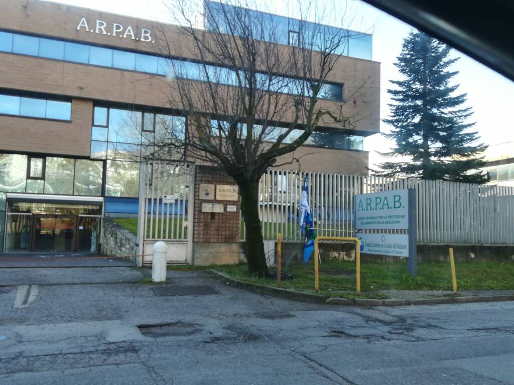 Immagine del post 12558 - Basilicata Affidamenti diretti di Arpab a due associazioni, Fp Cgil: “gestione poco trasparente” - Basilicata