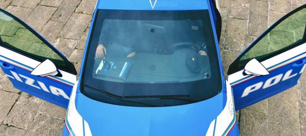 Potenza, ha mezzo chilo di cocaina in auto: 24enne arrestato - Basilicata