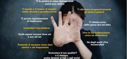 Immagine del post 14210 - Basilicata Potenza, la Polizia di Stato in piazza contro la violenza di genere - Basilicata