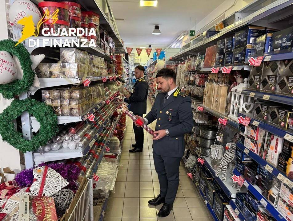 Immagine del post 15307 - Basilicata Maxi sequestro di prodotti non sicuri sequestrati dalla Guardia di Finanza a Potenza e provincia - Basilicata