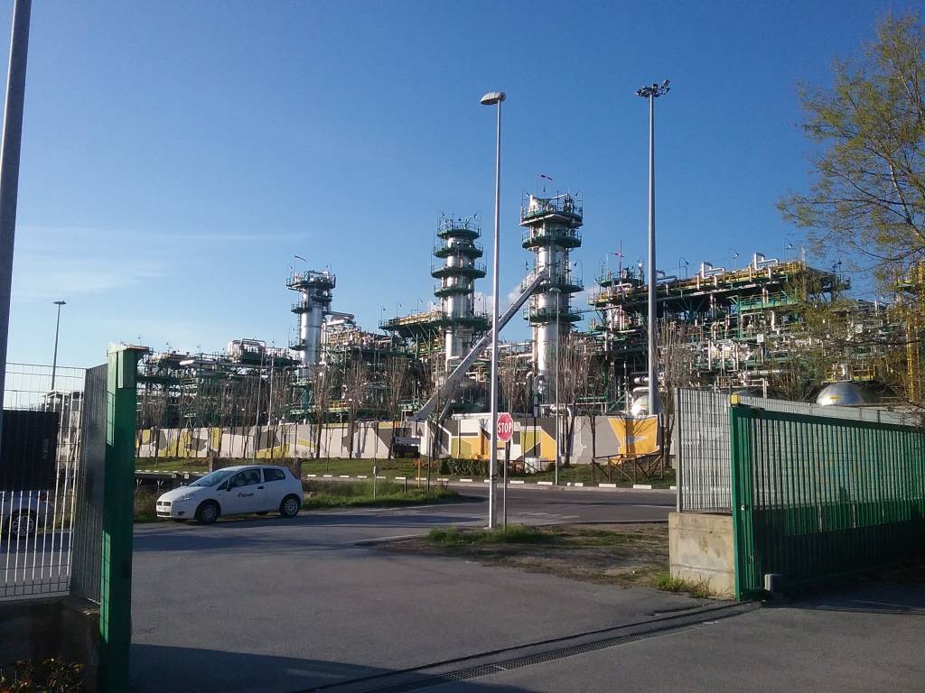 Immagine del post 24216 - Basilicata Black out al Centro olio di Viggiano, ma non scatta il sistema d’allarme per i lavoratori - Basilicata