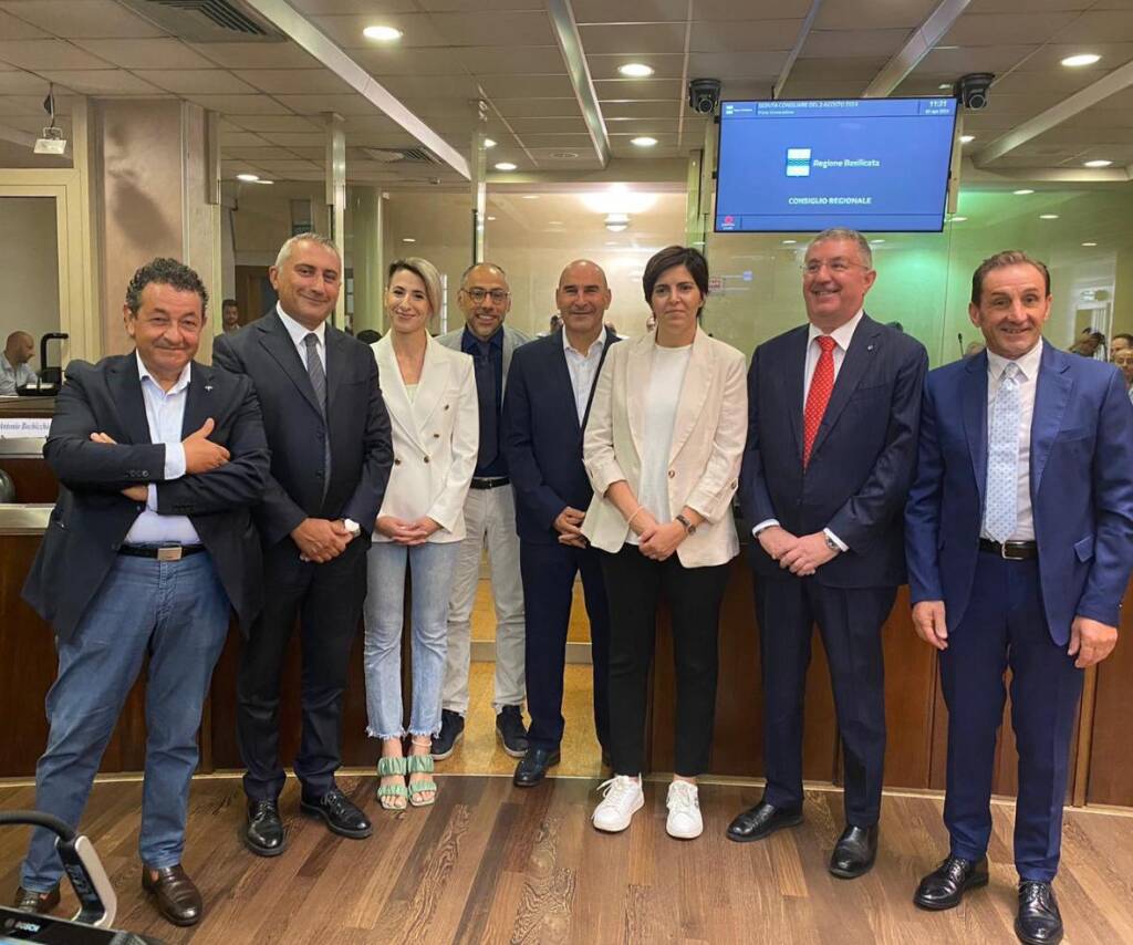 Immagine del post 12216 - Basilicata Sanità, la minoranza in Consiglio regionale: “Latronico e la sua vuota cronaca” - Basilicata