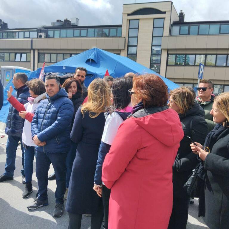 Immagine del post 2848 - Basilicata Forestazione, “completare l’iter per l’assorbimento di tutti gli ex Rmi e Tis” - Basilicata