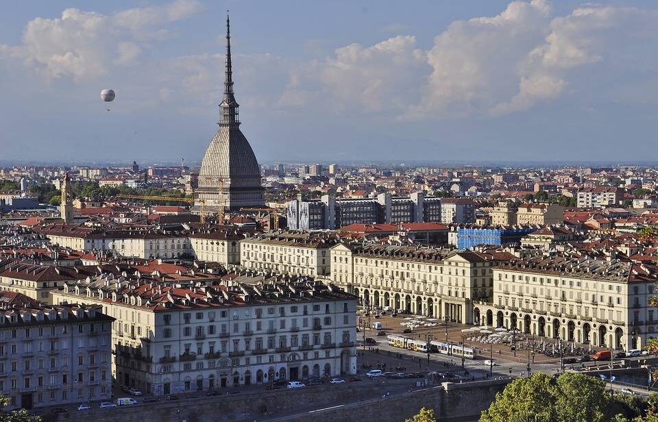 Immagine del post 15378 - Basilicata Operai Stellantis: “A Torino da 5 anni, qui è una favola” - Basilicata