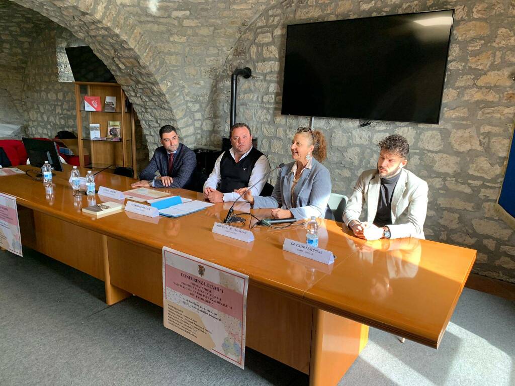 Immagine del post 15362 - Basilicata Mancato finanziamento al Centro Internazionale di Dialettologia, alcune domande alla politica - Basilicata