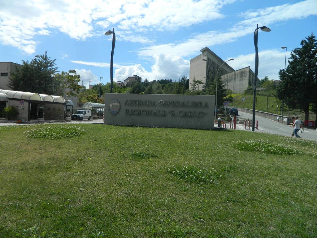 Immagine del post 6599 - Basilicata Ospedale San Carlo, “grave ritardo nel pagamento della produttività 2023” - Basilicata