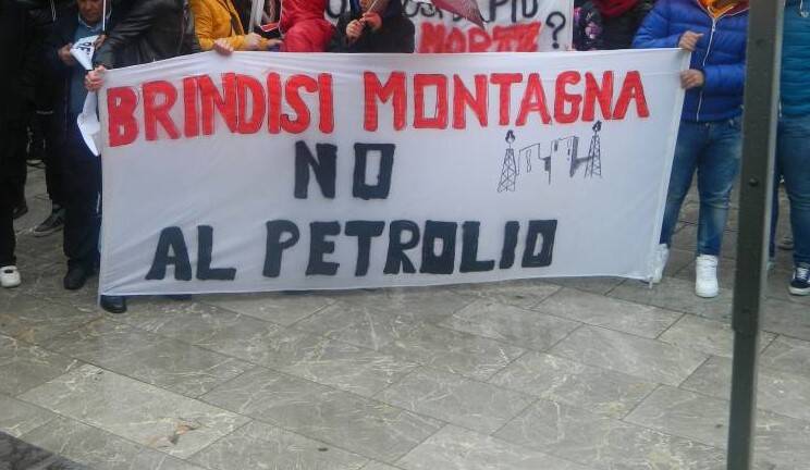 Immagine del post 26617 - Basilicata Nuovi pozzi di petrolio. Il Presidente Bardi deve scegliere: sta con i lucani o con Eni? - Basilicata