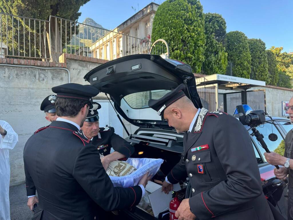 Immagine del post 21146 - Basilicata I Carabinieri restituiscono il “Bambinello di Sant’Antonio” alla sua Comunità - Basilicata