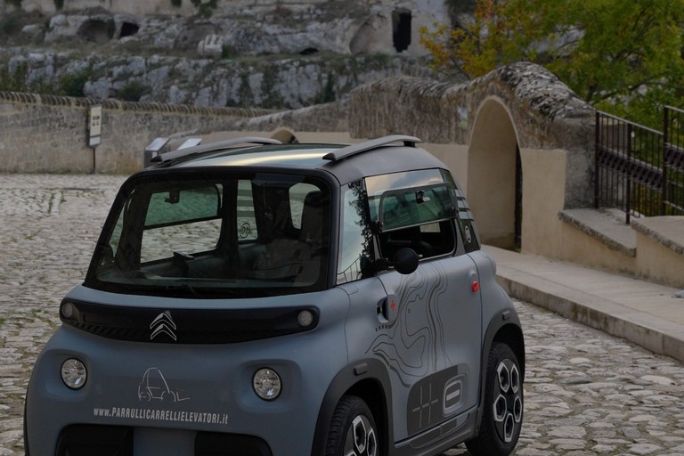 Immagine del post 14554 - Gravina in Puglia La Parrulli Carrelli Elevatori si affaccia al mercato delle microcar - Gravina in Puglia