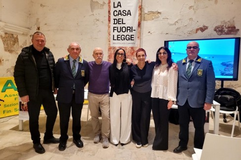 Immagine del post 3156 - Gravina in Puglia Bullismo e cyberbullismo, apprezzamenti per il convegno dell’ANFI - Gravina in Puglia