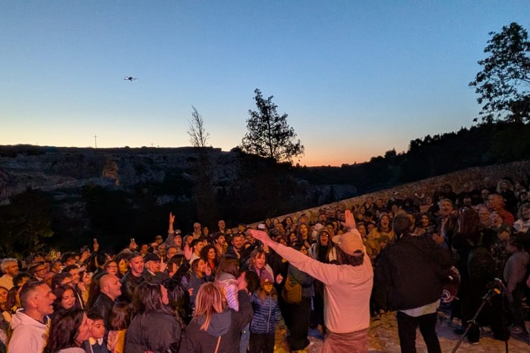 Immagine del post 20064 - Gravina in Puglia Cantiamo sul Ponte: un successo che ha unito Gravina - Gravina in Puglia