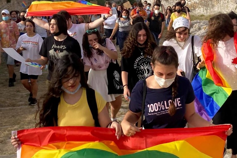 Il comune revochi il patrocinio al Pride 2025 - Gravina in Puglia