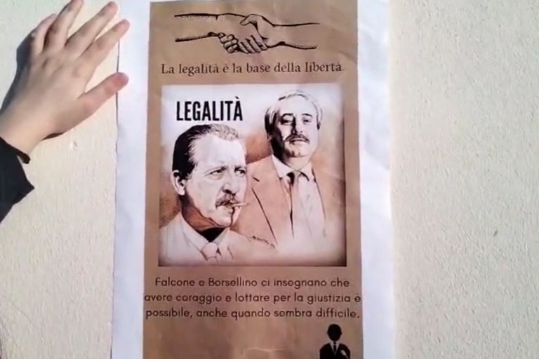 Premio alla Benedetto XIII per un video sulla Legalità - Gravina in Puglia