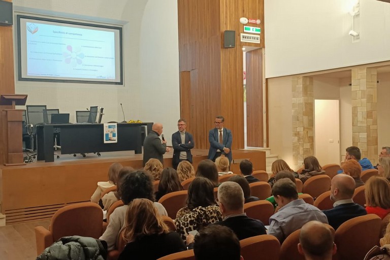 ASL Bari, 300 Infermieri di Famiglia e Comunità, Al via progetto di formazione - Gravina in Puglia