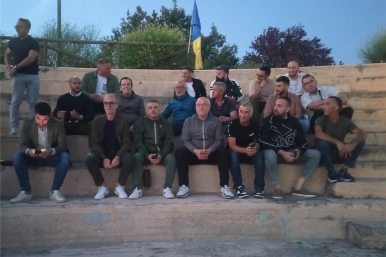 Immagine del post 9473 - Gravina in Puglia Riorganizzare il tifo Fbc, nasce “Insieme per Gravina” - Gravina in Puglia